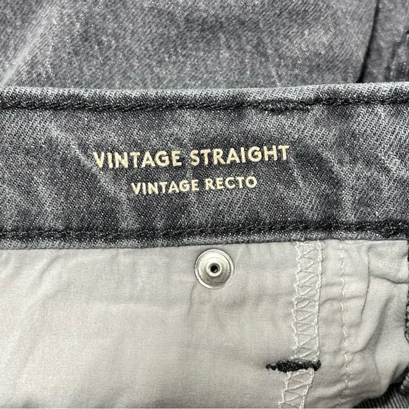 Universal Thread Vintage Straight Button Fly Hight Waist Jeans Women’s Size 12 - Picture 8 of 8